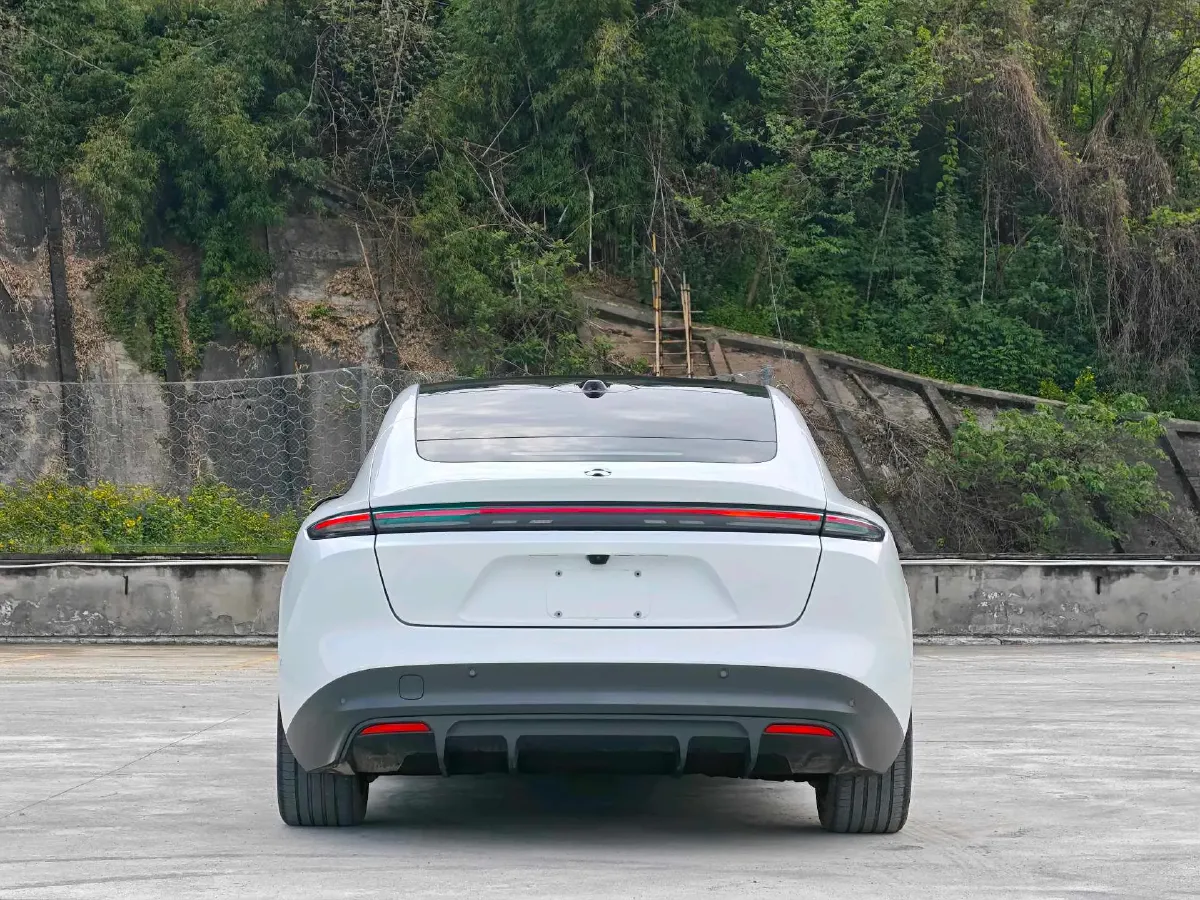 2022 JunTian HeiWuShi Youth 2.0T 203HP L4 6AT,autocango,china used car exporter,china ev exporter,chinese used car exporter,chinese used ev exporter