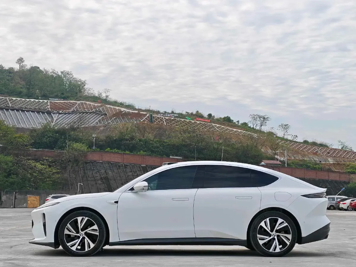 2022 JunTian HeiWuShi Youth 2.0T 203HP L4 6AT,autocango,china used car exporter,china ev exporter,chinese used car exporter,chinese used ev exporter