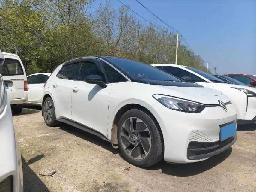 2025 Volkswagen ID.3 BEV 52.8KWH,autocango,china used car exporter,china ev exporter,chinese used car exporter,chinese used ev exporter