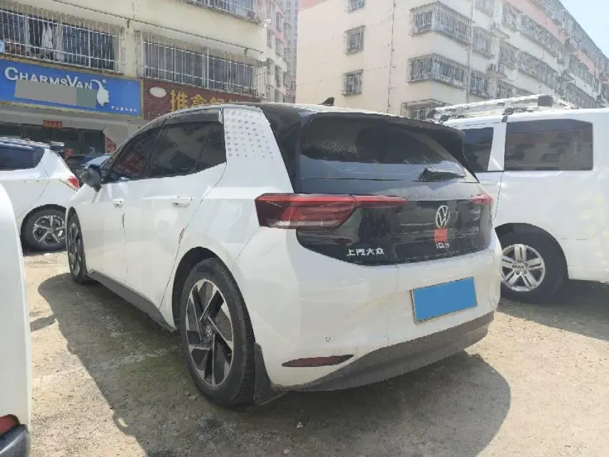 2025 Volkswagen ID.3 BEV 52.8KWH,autocango,china used car exporter,china ev exporter,chinese used car exporter,chinese used ev exporter