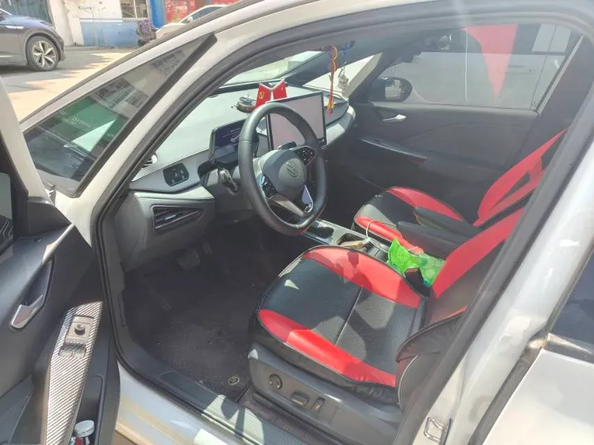 2025 Volkswagen ID.3 BEV 52.8KWH,autocango,china used car exporter,china ev exporter,chinese used car exporter,chinese used ev exporter