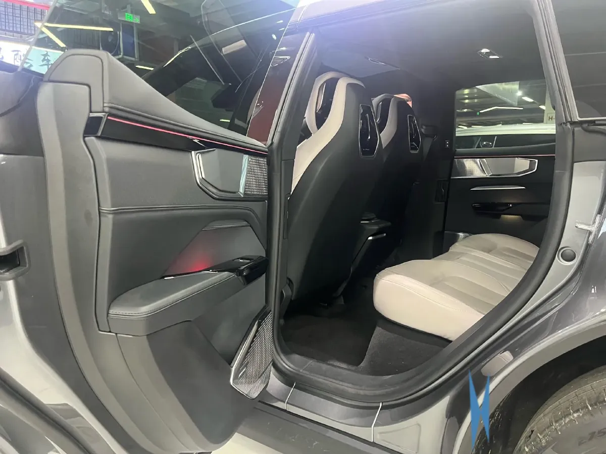 2023 HiPhi Y BEV 115KWH,autocango,china used car exporter,china ev exporter,chinese used car exporter,chinese used ev exporter