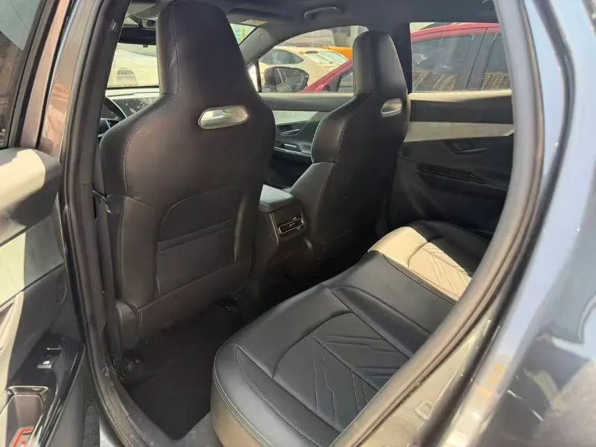 2023 ChangAn UNI-T 1.5T 188HP L4 7DCT,autocango,china used car exporter,china ev exporter,chinese used car exporter,chinese used ev exporter