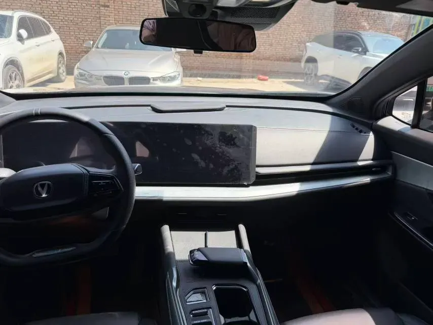 2023 ChangAn UNI-T 1.5T 188HP L4 7DCT,autocango,china used car exporter,china ev exporter,chinese used car exporter,chinese used ev exporter