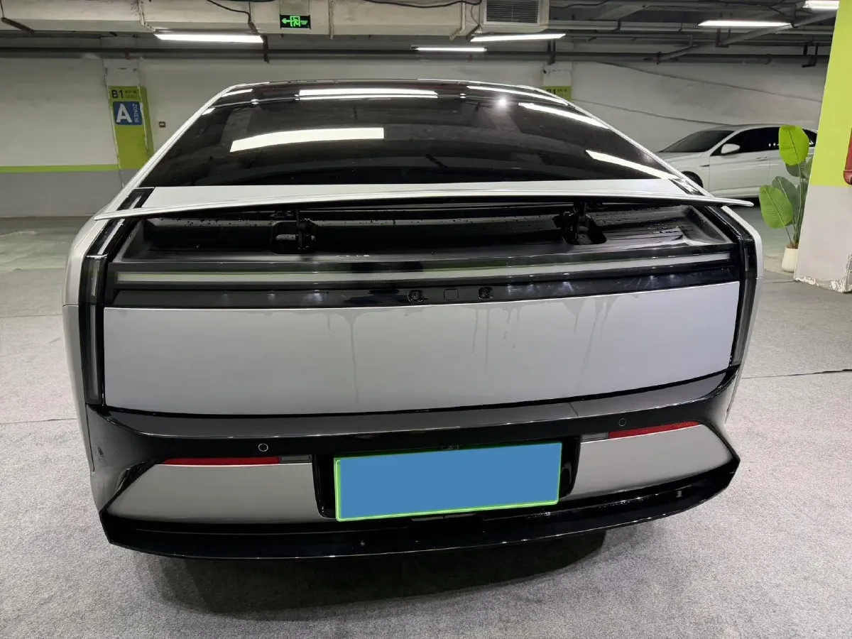 2025 Xpeng P7 BEV,autocango,china used car exporter,china ev exporter,chinese used car exporter,chinese used ev exporter