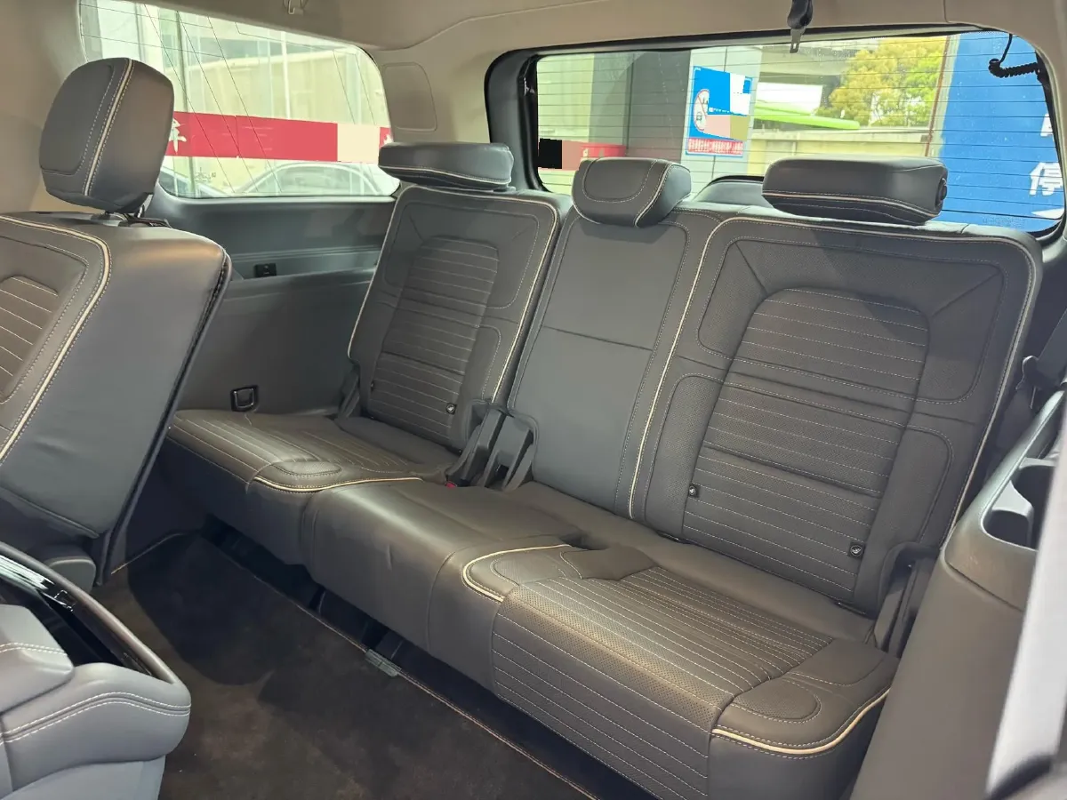 2020 Lincoln Navigator 3.5T 388HP V6 10AT,autocango,china used car exporter,china ev exporter,chinese used car exporter,chinese used ev exporter