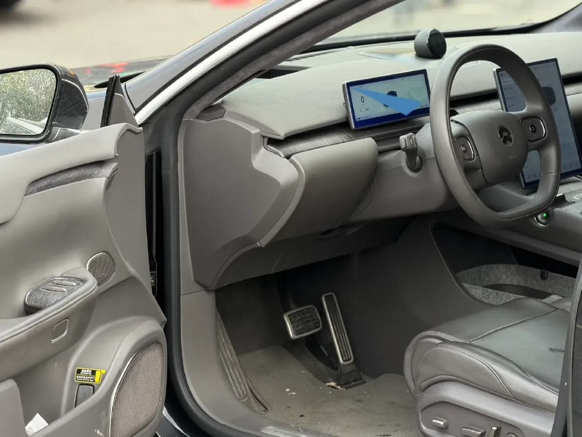 2021 Volkswagen ID.6 Crozz BEV 84.8KWH,autocango,china used car exporter,china ev exporter,chinese used car exporter,chinese used ev exporter