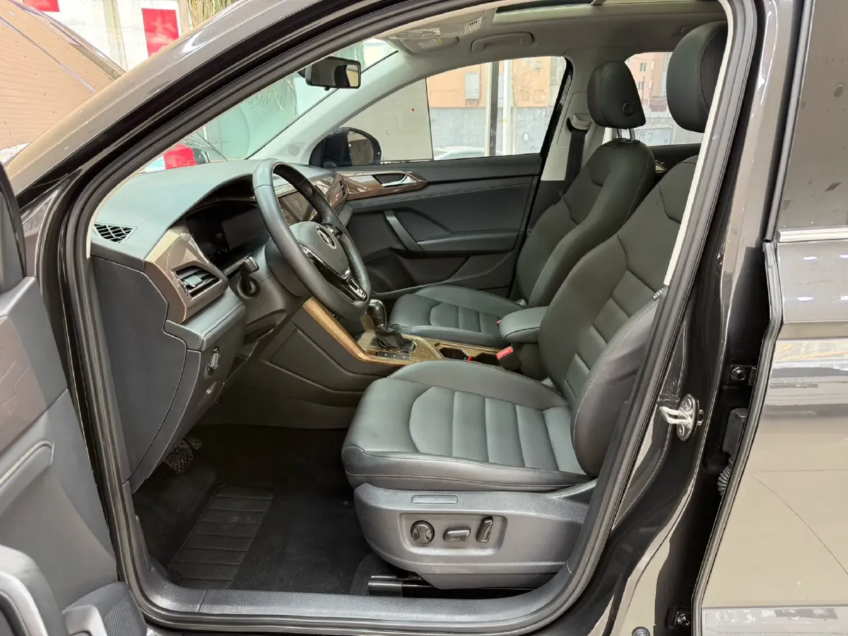 2022 Volkswagen Tharu 1.4T 150HP L4 7DCT,autocango,china used car exporter,china ev exporter,chinese used car exporter,chinese used ev exporter