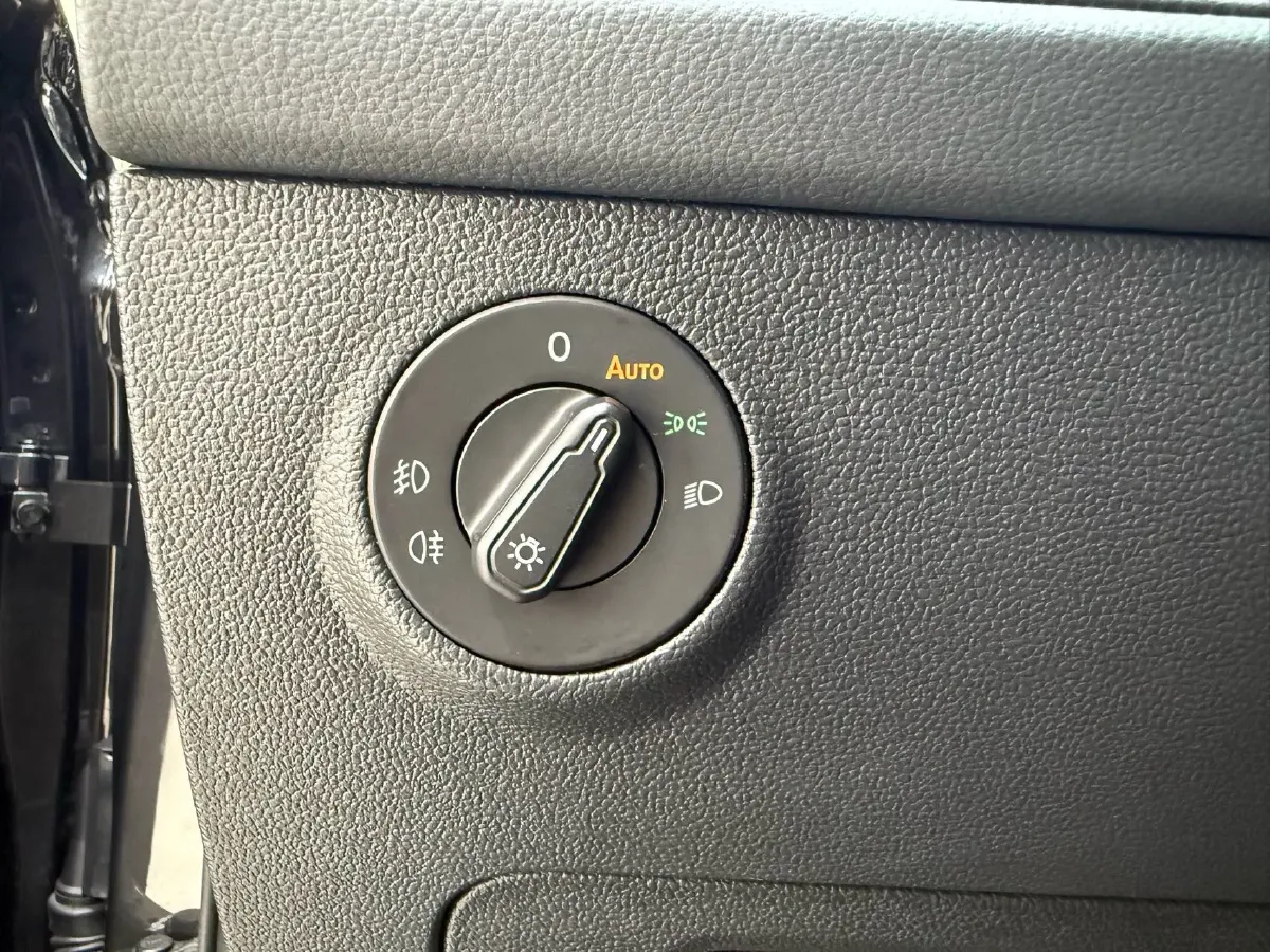 2022 Volkswagen Tharu 1.4T 150HP L4 7DCT,autocango,china used car exporter,china ev exporter,chinese used car exporter,chinese used ev exporter