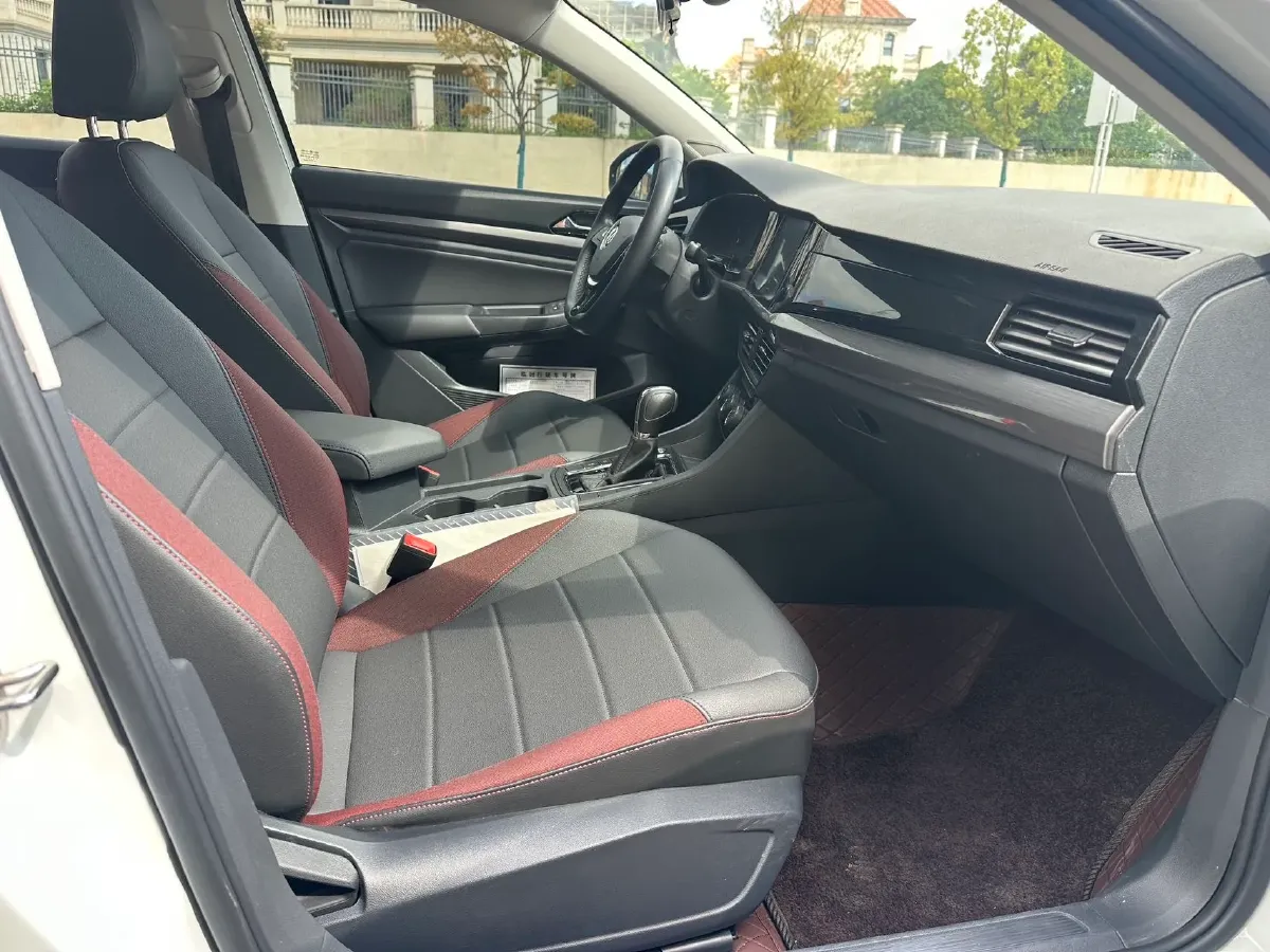 2019 MAXUS T70 2.0T 163HP L4 6AT,autocango,china used car exporter,china ev exporter,chinese used car exporter,chinese used ev exporter