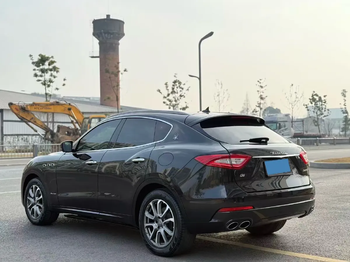 2019 Maserati Levante 3.0T 350HP V6 8AT,autocango,china used car exporter,china ev exporter,chinese used car exporter,chinese used ev exporter