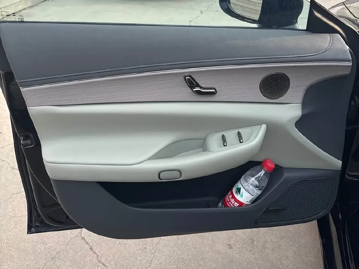 2025 Exceed Sterra ES REEV 156HP REEV 34.7KWH,autocango,china used car exporter,china ev exporter,chinese used car exporter,chinese used ev exporter