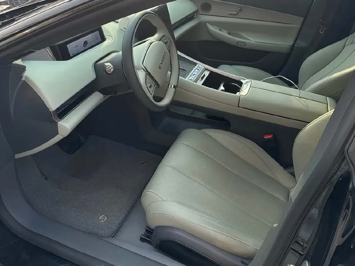 2025 Exceed Sterra ES REEV 156HP REEV 34.7KWH,autocango,china used car exporter,china ev exporter,chinese used car exporter,chinese used ev exporter