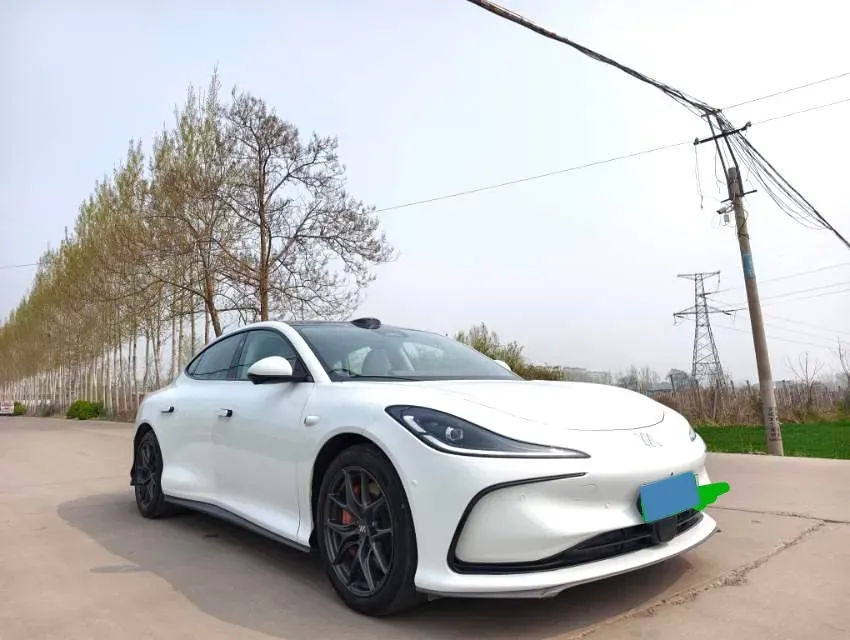 2024 IM L6 BEV 75KWH,autocango,china used car exporter,china ev exporter,chinese used car exporter,chinese used ev exporter