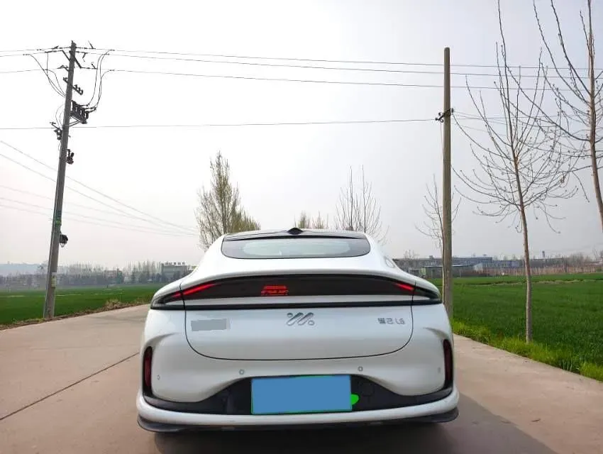 2024 IM L6 BEV 75KWH,autocango,china used car exporter,china ev exporter,chinese used car exporter,chinese used ev exporter