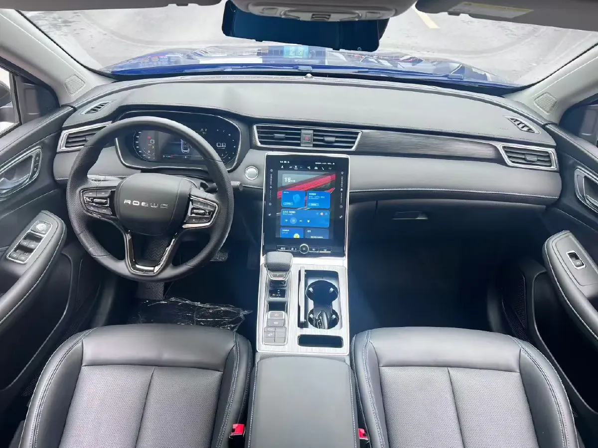 2025 Roewe RX5 1.5T 181HP L4 7DCT,autocango,china used car exporter,china ev exporter,chinese used car exporter,chinese used ev exporter