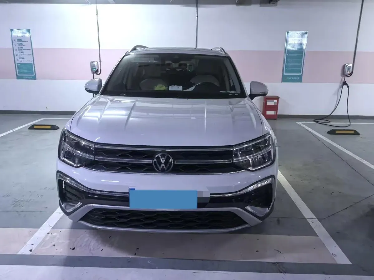 2023 Volkswagen Tharu 1.5T 160HP L4 7DCT,autocango,china used car exporter,china ev exporter,chinese used car exporter,chinese used ev exporter