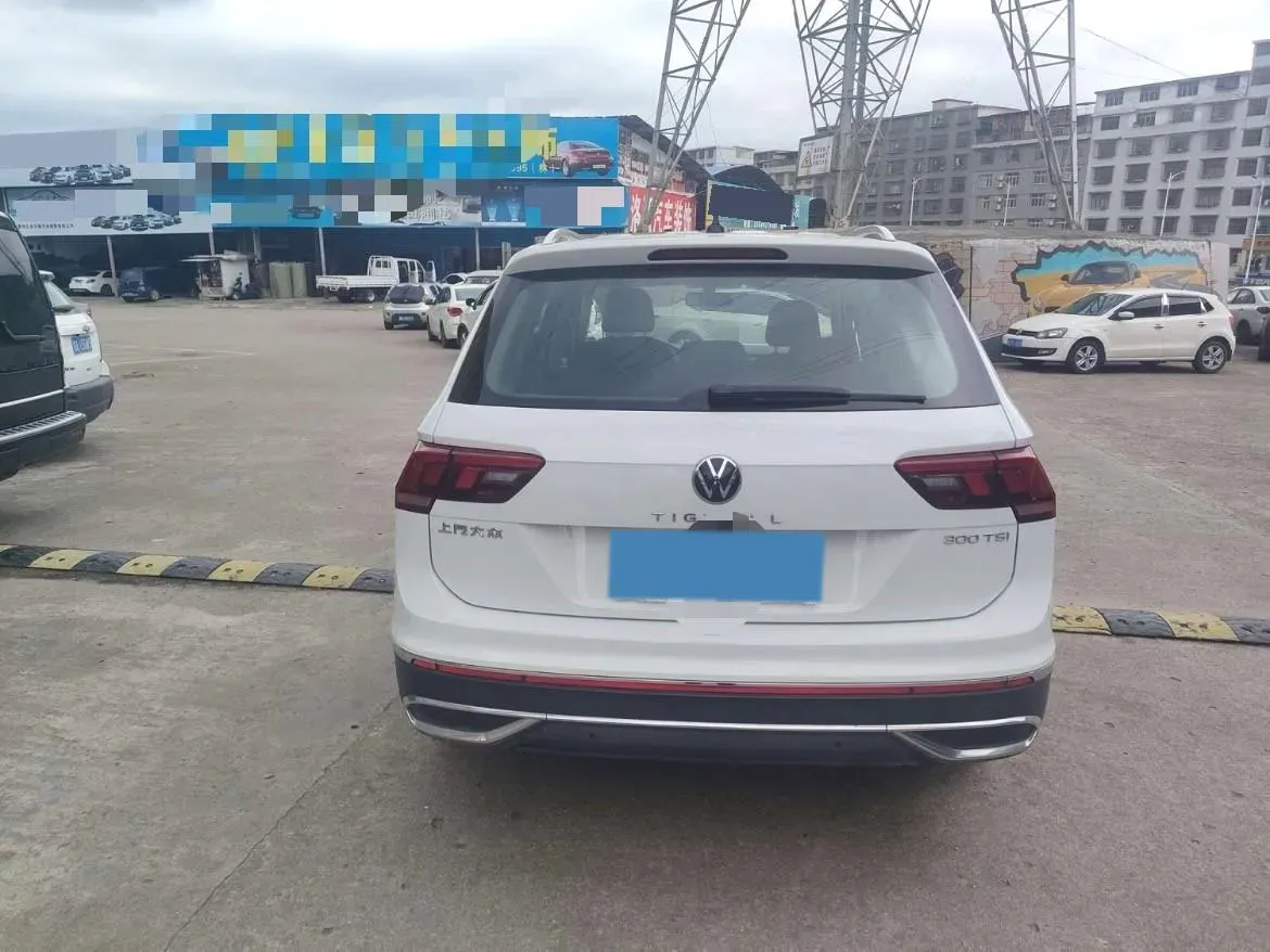 2023 Volkswagen Tiguan L 1.5T 160HP L4 7DCT,autocango,china used car exporter,china ev exporter,chinese used car exporter,chinese used ev exporter
