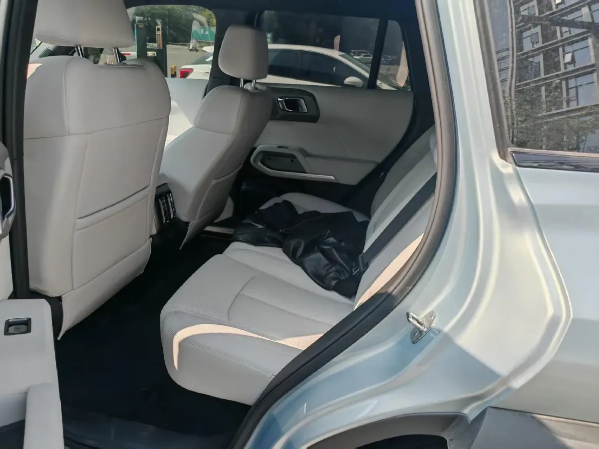 2025 FangChengBao Tai 3 BEV,autocango,china used car exporter,china ev exporter,chinese used car exporter,chinese used ev exporter