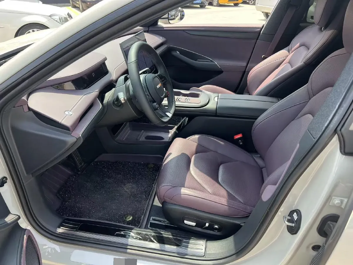 2024 MI SU7 BEV 73.6KWH,autocango,china used car exporter,china ev exporter,chinese used car exporter,chinese used ev exporter