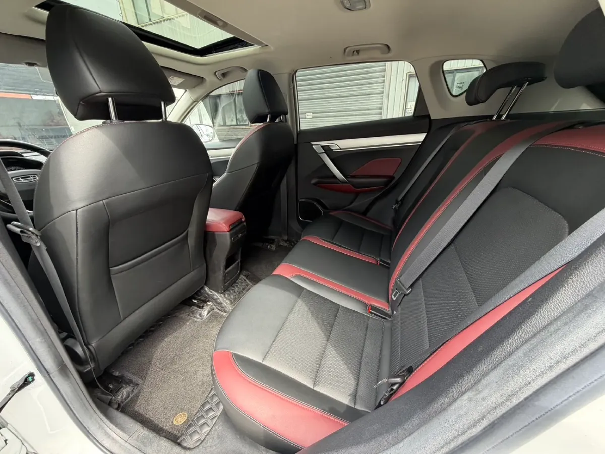 2021 Geely Coolray 1.4T 141HP L4 6DCT,autocango,china used car exporter,china ev exporter,chinese used car exporter,chinese used ev exporter