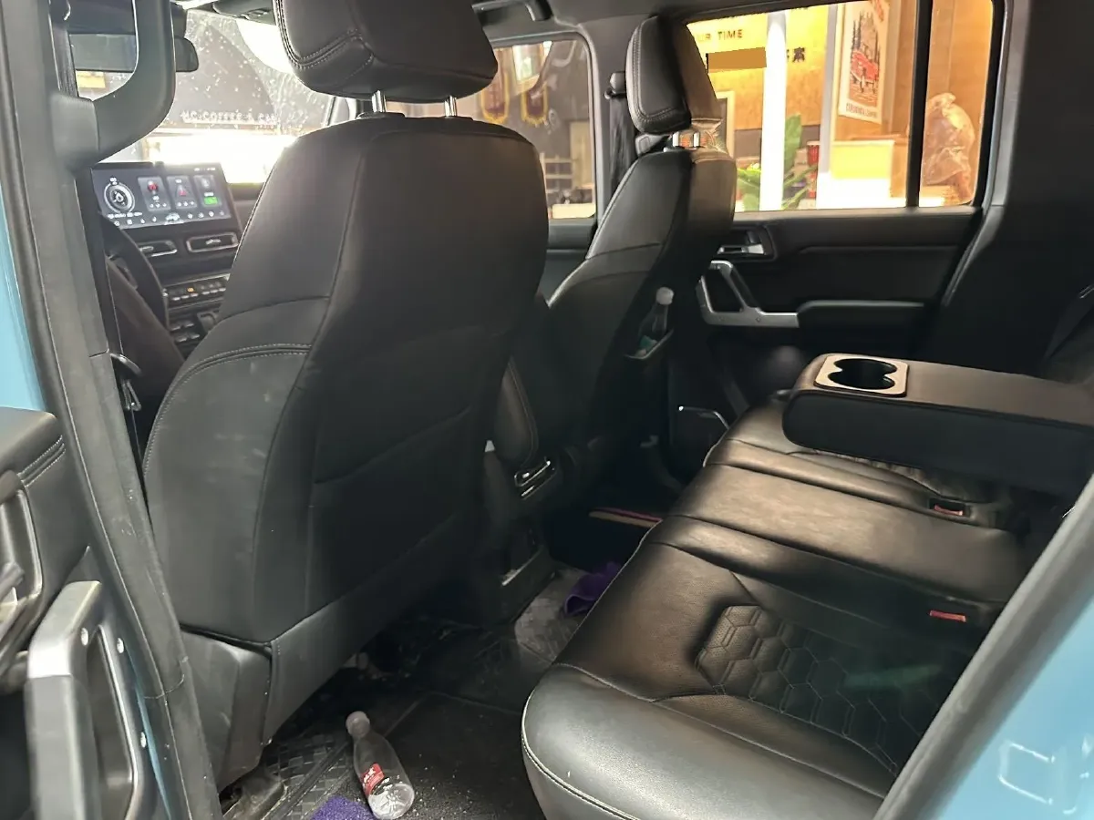 2025 212 212 T01 2.0T 252HP L4 8AT,autocango,china used car exporter,china ev exporter,chinese used car exporter,chinese used ev exporter