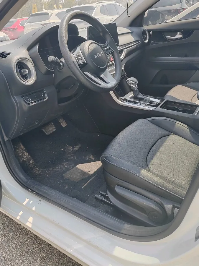 2021 Kia K3 1.5L 115HP L4 CVT,autocango,china used car exporter,china ev exporter,chinese used car exporter,chinese used ev exporter