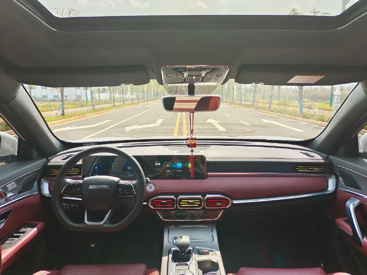 2022 Jetour X70 Plus 1.5T 156HP L4 CVT,autocango,china used car exporter,china ev exporter,chinese used car exporter,chinese used ev exporter