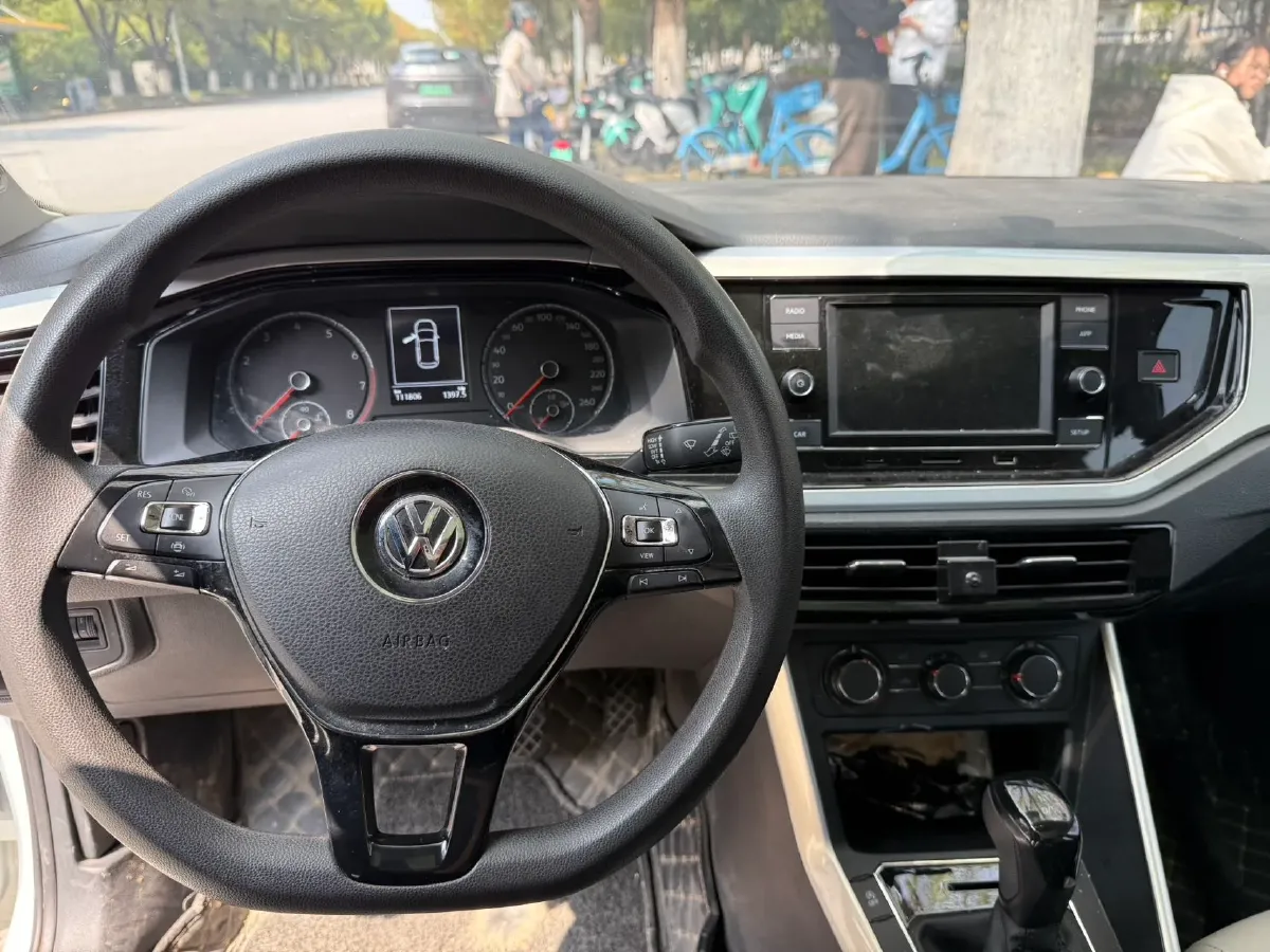 2019 Volkswagen Polo 1.5L 113HP L4 6AT,autocango,china used car exporter,china ev exporter,chinese used car exporter,chinese used ev exporter