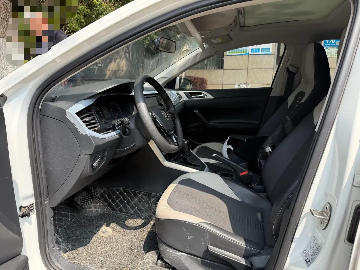 2019 Volkswagen Polo 1.5L 113HP L4 6AT,autocango,china used car exporter,china ev exporter,chinese used car exporter,chinese used ev exporter