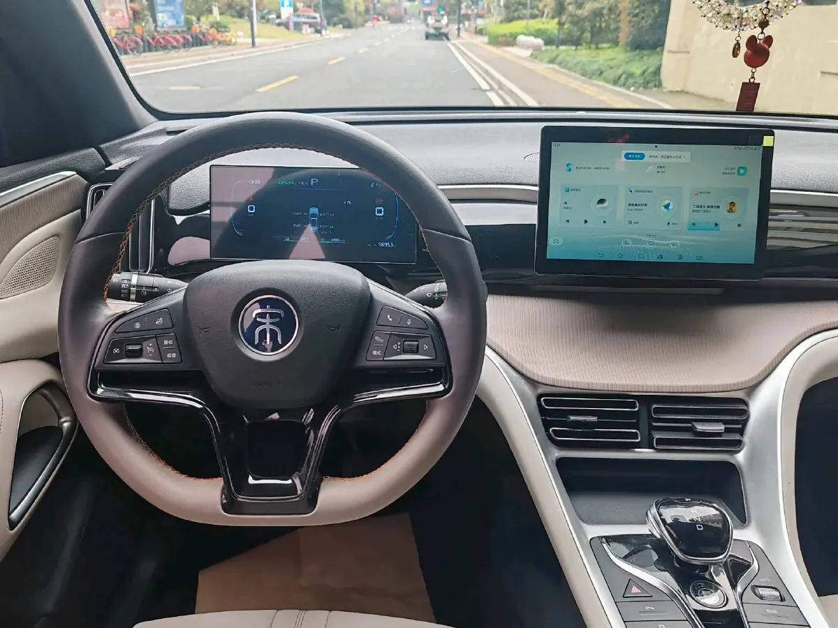 2024 BYD Song Pro 1.5L 110HP L4 E-CVT PHEV 12.9KWH,autocango,china used car exporter,china ev exporter,chinese used car exporter,chinese used ev exporter