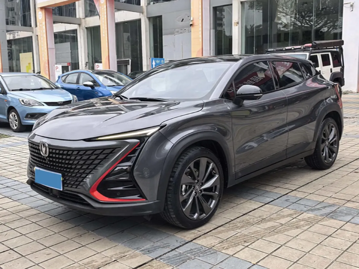 2020 ChangAn UNI-T 1.5T 180HP L4 7DCT,autocango,china used car exporter,china ev exporter,chinese used car exporter,chinese used ev exporter