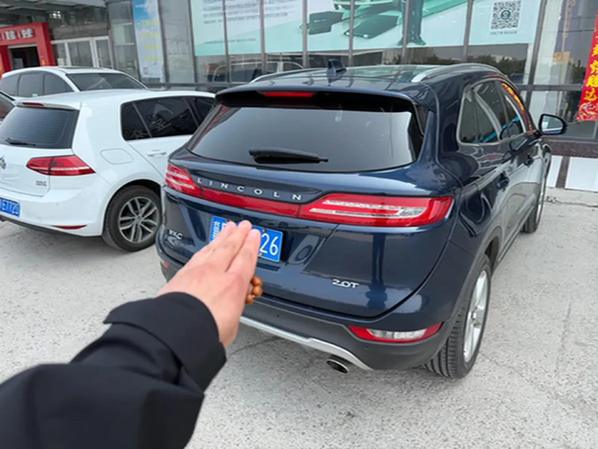 2017 Lincoln MKC 2.0T 203HP L4 6AT,autocango,china used car exporter,china ev exporter,chinese used car exporter,chinese used ev exporter