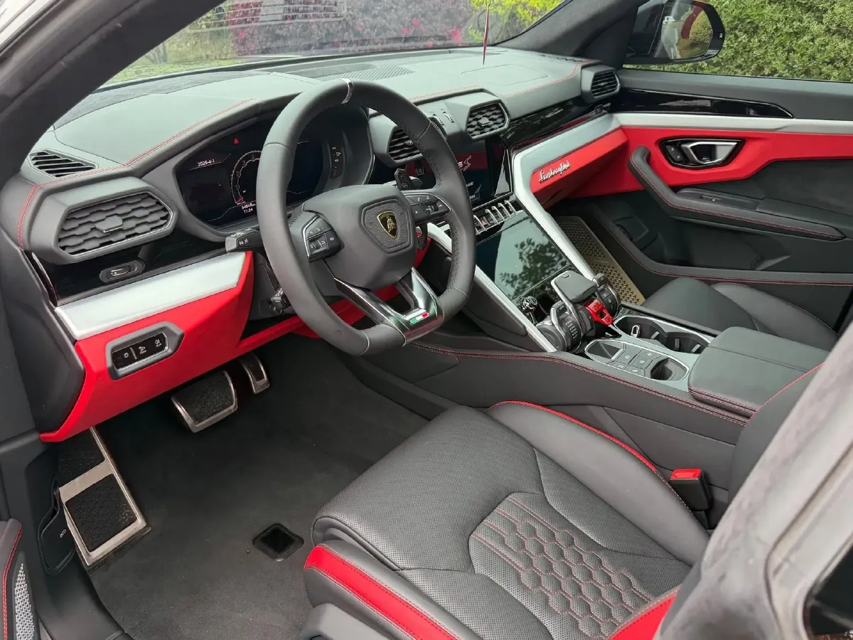2023 Lamborghini Urus 4.0T 641HP V8 8AT,autocango,china used car exporter,china ev exporter,chinese used car exporter,chinese used ev exporter
