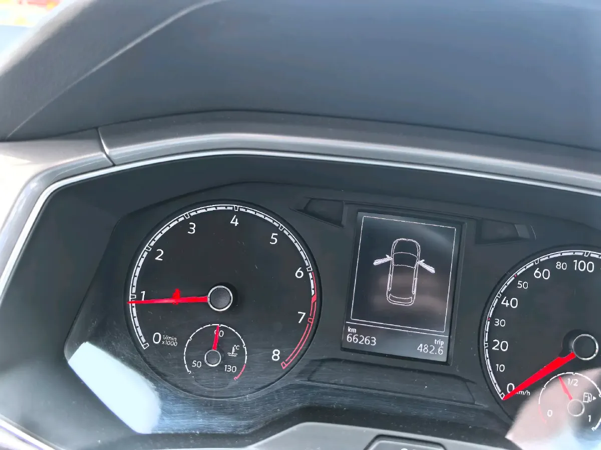 2019 Volkswagen T-Roc 1.4T 131HP L4 7DCT,autocango,china used car exporter,china ev exporter,chinese used car exporter,chinese used ev exporter