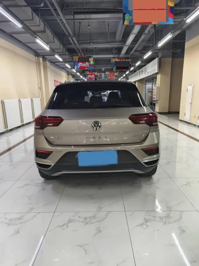 2020 Volkswagen T-Roc 1.4T 131HP L4 7DCT,autocango,china used car exporter,china ev exporter,chinese used car exporter,chinese used ev exporter