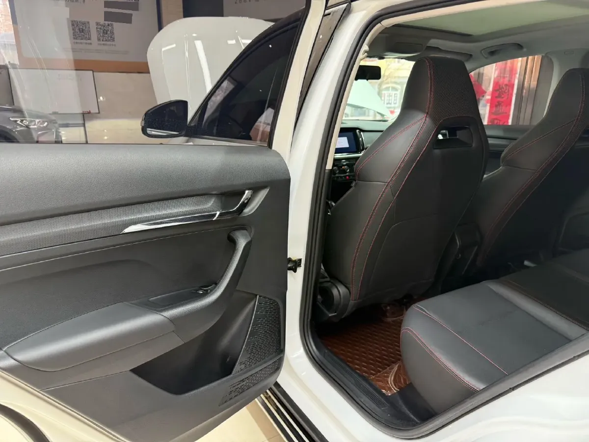 2023 Skoda Kamiq 1.5L 109HP L4 6AT,autocango,china used car exporter,china ev exporter,chinese used car exporter,chinese used ev exporter