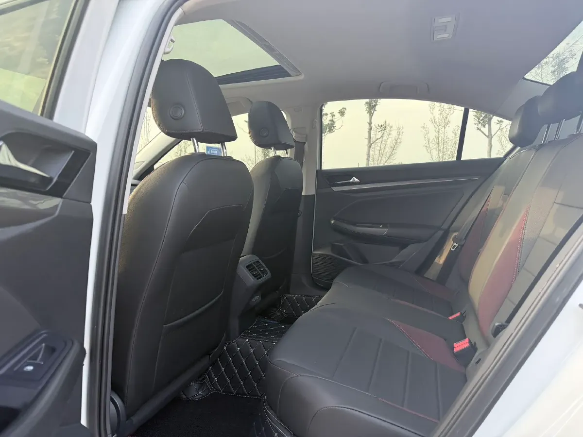 2020 Volkswagen Bora 1.5L 113HP L4 6AT,autocango,china used car exporter,china ev exporter,chinese used car exporter,chinese used ev exporter