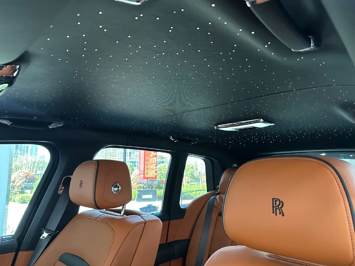 2018 Rolls-Royce Cullinan 6.7T 571HP V12 8AT,autocango,china used car exporter,china ev exporter,chinese used car exporter,chinese used ev exporter