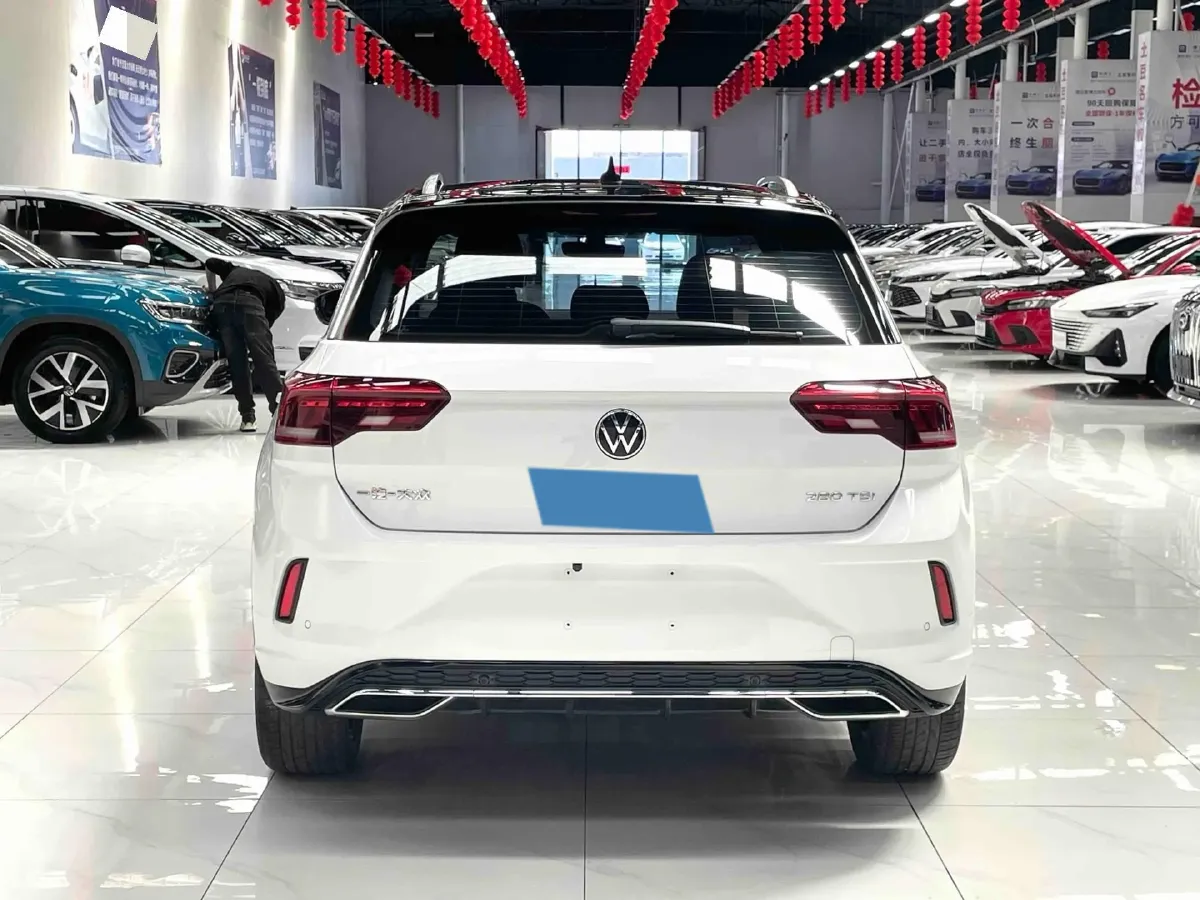 2022 Volkswagen T-Roc 1.4T 150HP L4 7DCT,autocango,china used car exporter,china ev exporter,chinese used car exporter,chinese used ev exporter