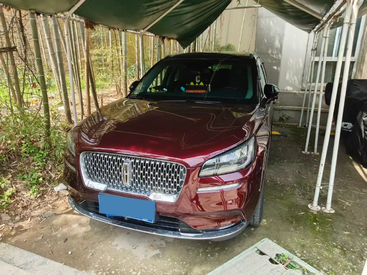 2021 Lincoln Corsair 2.0T 245HP L4 8AT,autocango,china used car exporter,china ev exporter,chinese used car exporter,chinese used ev exporter
