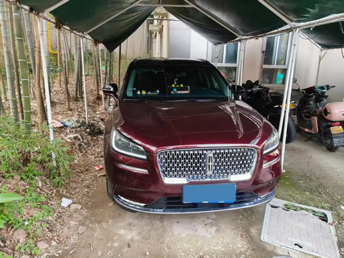2021 Lincoln Corsair 2.0T 245HP L4 8AT,autocango,china used car exporter,china ev exporter,chinese used car exporter,chinese used ev exporter