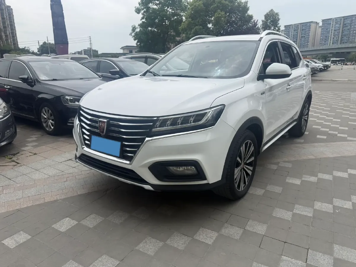 2020 Roewe i6 1.5T 169HP L4 7DCT,autocango,china used car exporter,china ev exporter,chinese used car exporter,chinese used ev exporter