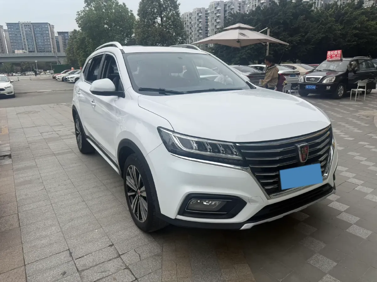 2020 Roewe i6 1.5T 169HP L4 7DCT,autocango,china used car exporter,china ev exporter,chinese used car exporter,chinese used ev exporter