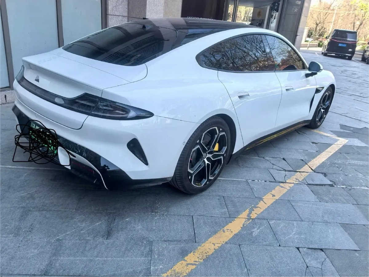 2024 MI SU7 BEV 101KWH,autocango,china used car exporter,china ev exporter,chinese used car exporter,chinese used ev exporter