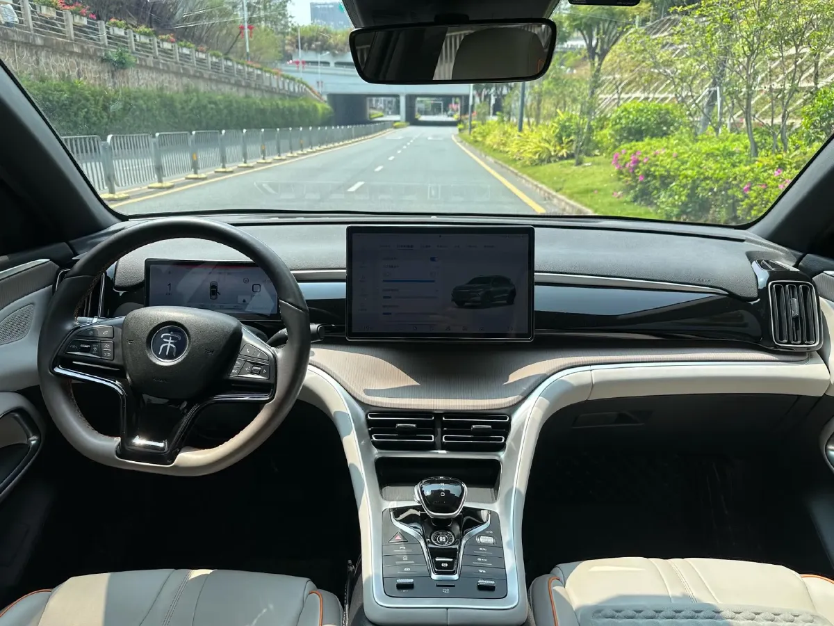 2024 BYD Song Pro 1.5L 110HP L4 E-CVT PHEV 18.3KWH,autocango,china used car exporter,china ev exporter,chinese used car exporter,chinese used ev exporter