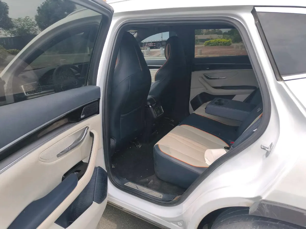 2021 Geely JiaJi 1.5T 177HP L3 7DCT PHEV 11.3KWH,autocango,china used car exporter,china ev exporter,chinese used car exporter,chinese used ev exporter