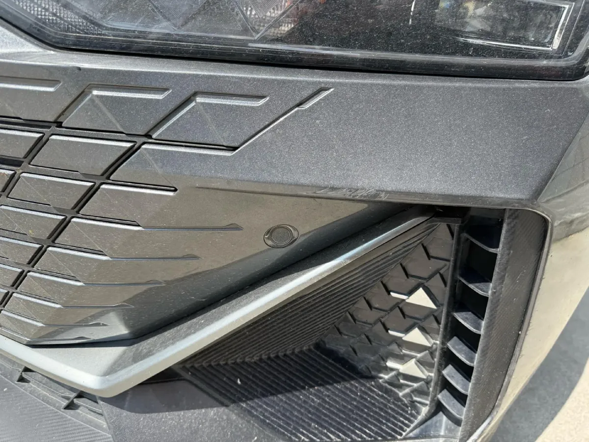 2022 ChangAn UNI-V 1.5T 188HP L4 7DCT,autocango,china used car exporter,china ev exporter,chinese used car exporter,chinese used ev exporter