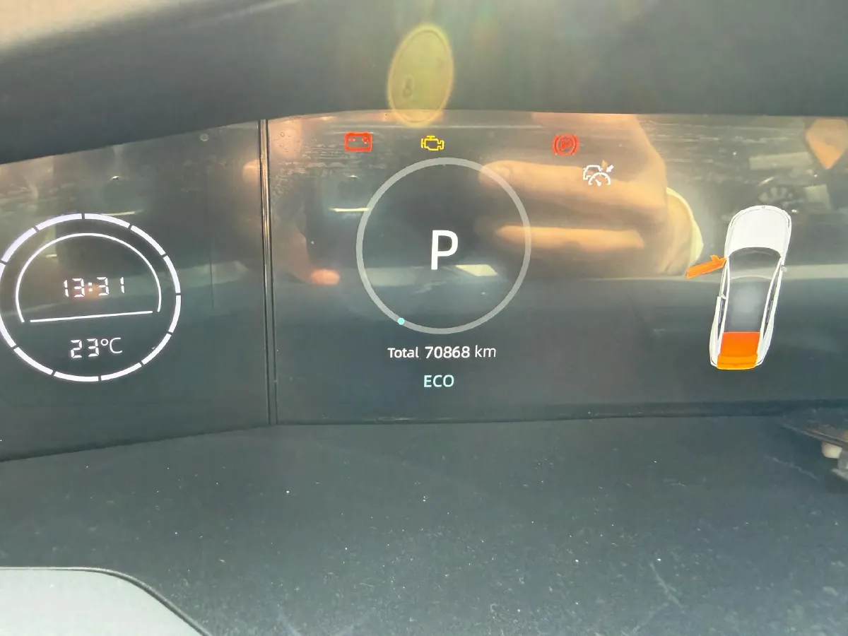 2022 ChangAn UNI-V 1.5T 188HP L4 7DCT,autocango,china used car exporter,china ev exporter,chinese used car exporter,chinese used ev exporter