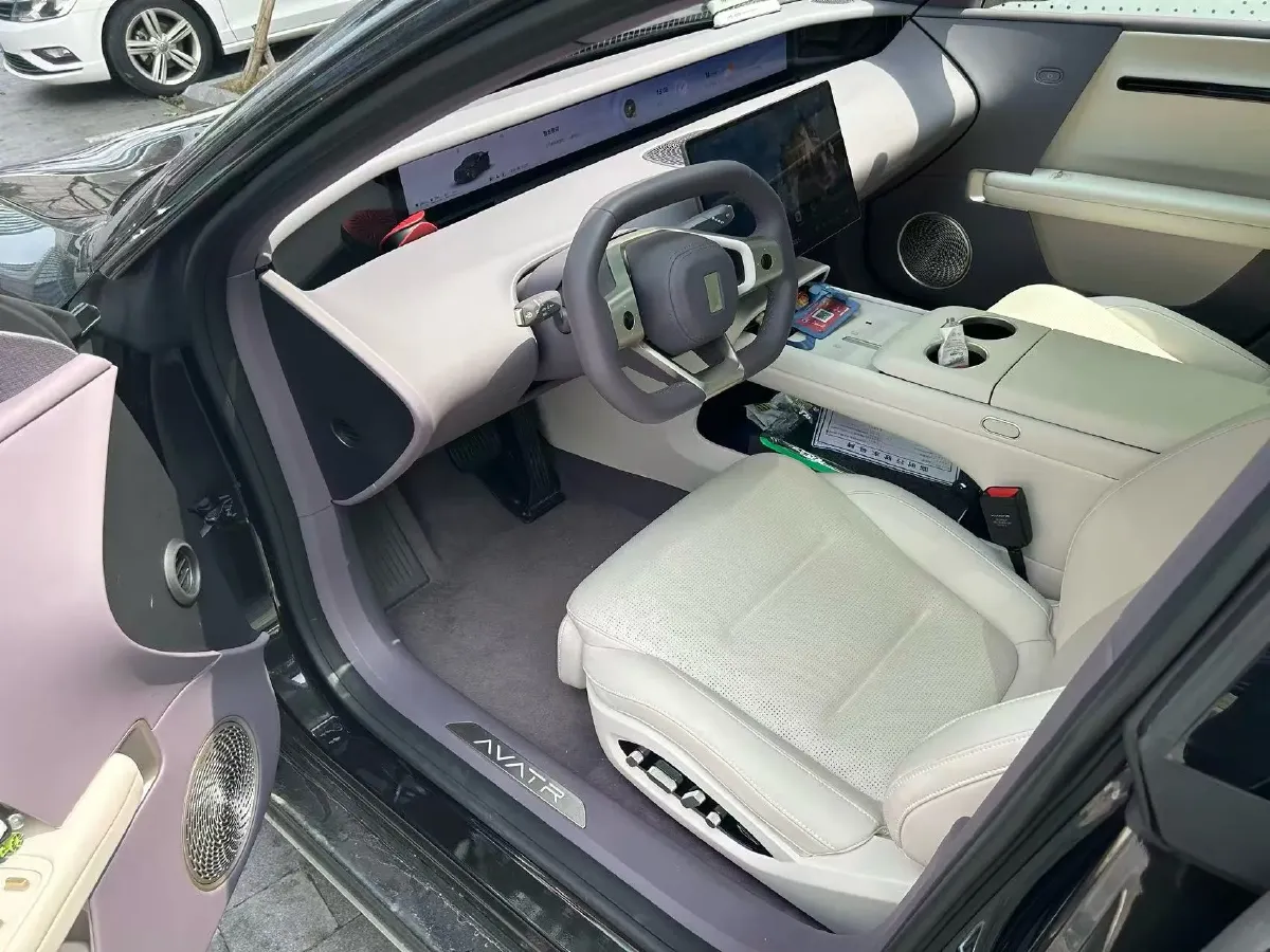 2025 Avatr 06 REEV 156HP REEV,autocango,china used car exporter,china ev exporter,chinese used car exporter,chinese used ev exporter